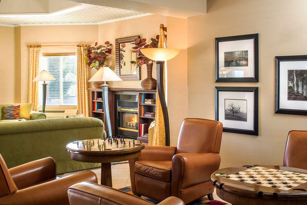 Doubletree By Hilton North Salem Interior foto
